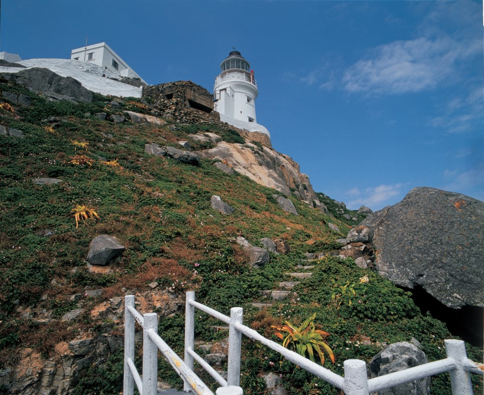 東湧燈塔景色1