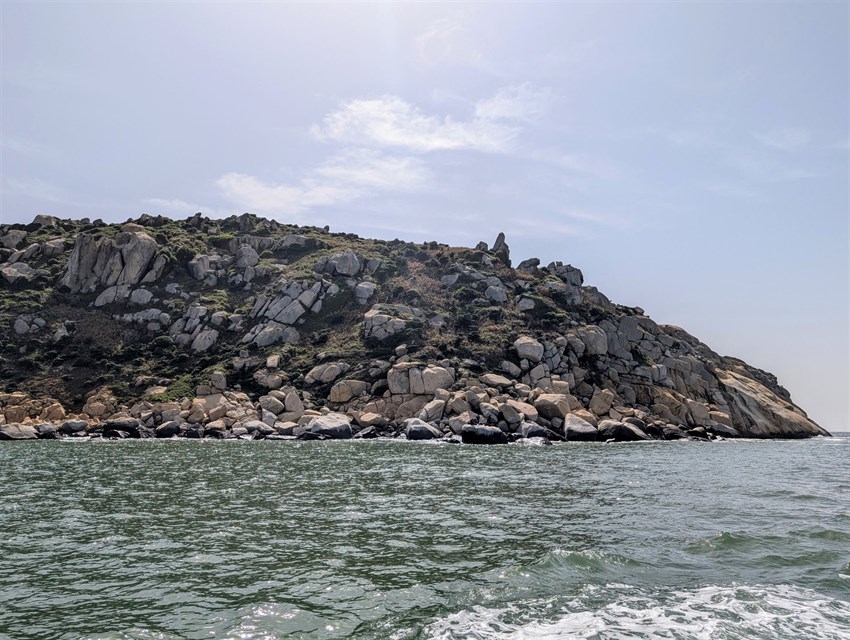 Coastal Geological Scenery in Juguang_no