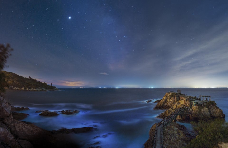 Blue Tears at Tiebao – Photography by Huang An-Yi_no