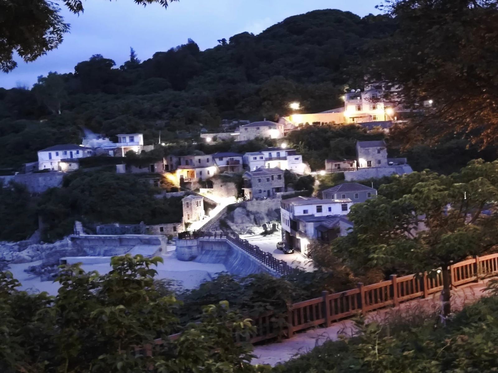 Overlooking Jinsha Village (Photo by Liang Li-ting)